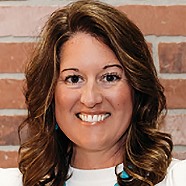 Coldwell Banker - Tara Hebenstreit
